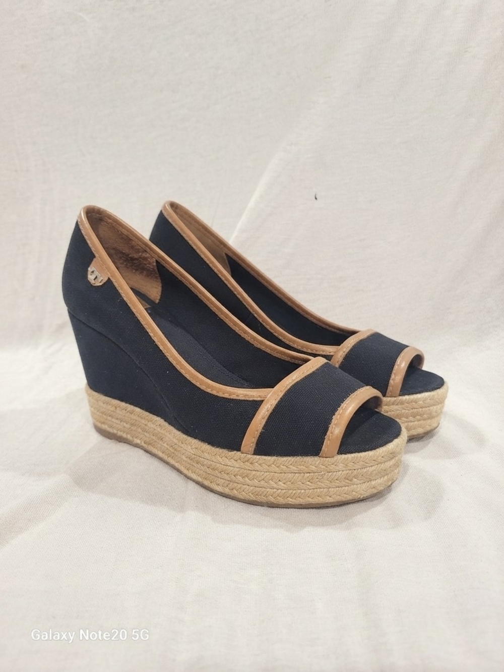 Tory Burch Black Tan Canvas Espadrille Wedge Sandals EUC 6.5